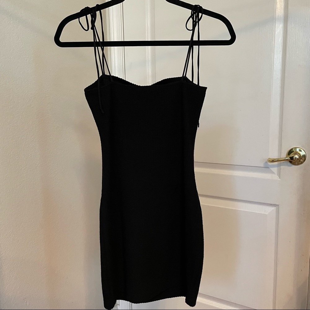 Motel Rocks | Tie-Shoulder Bodycon Dress - Picture 3 of 5